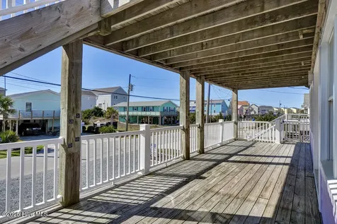 1207 N Topsail Drive Surf City NC 28445