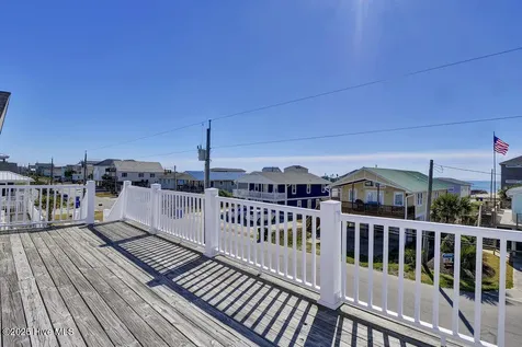 1207 N Topsail Drive Surf City NC 28445