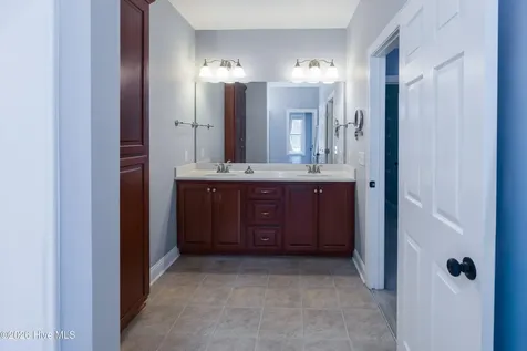 294 Pinecroft Drive Dunn NC 28334
