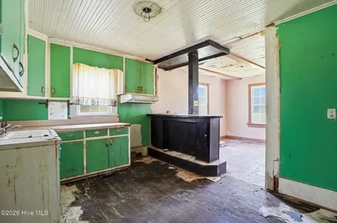 5854 E Main Street Bailey NC 27807