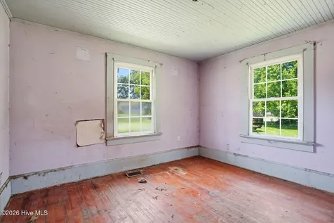 5854 E Main Street Bailey NC 27807