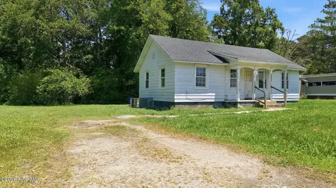 5854 E Main Street Bailey NC 27807