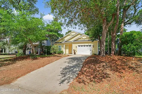 107 SE 35th Street Oak Island NC 28465