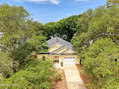 107 SE 35th Street Oak Island NC 28465