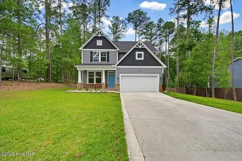 598 E L Ives Drive Aberdeen NC 28315
