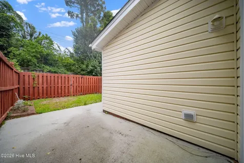 3825 Mayfield Court Wilmington NC 28412