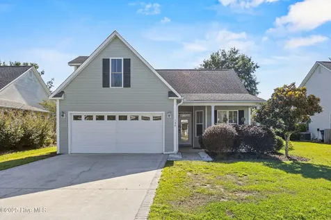 130 Azalea Drive Hampstead NC 28443