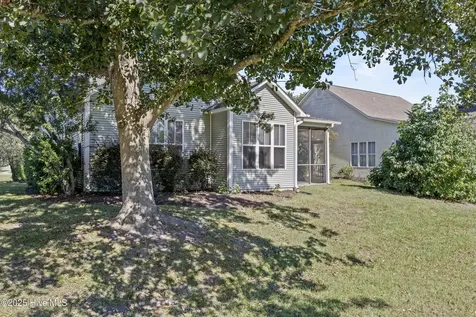 130 Azalea Drive Hampstead NC 28443