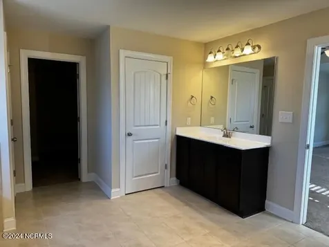 1002 Kingfish Way New Bern NC 28562