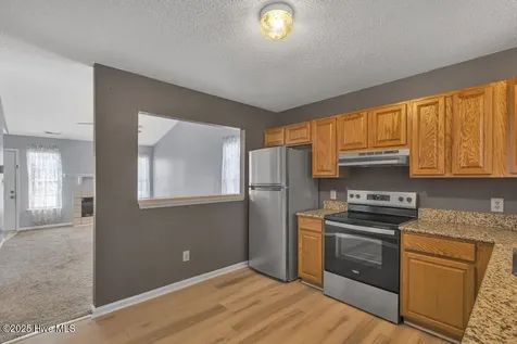 1081 W Pueblo Drive Jacksonville NC 28546