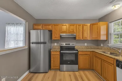 1081 W Pueblo Drive Jacksonville NC 28546