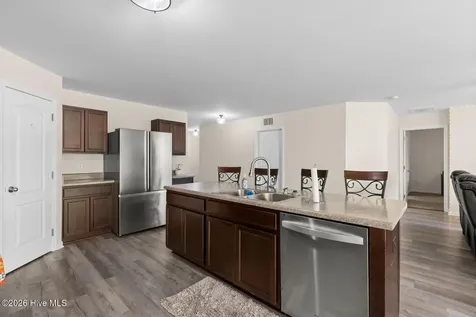 1103 Farmhouse Lane Jacksonville NC 28546