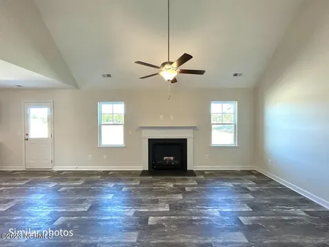 702 N Pebble Branch Court Holly Ridge NC 28445