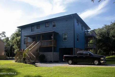 7301 Sound Drive Emerald Isle NC 28594