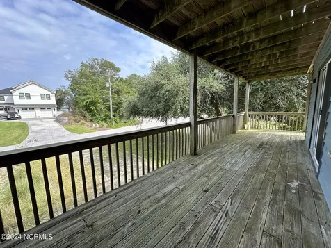 7301 Sound Drive Emerald Isle NC 28594