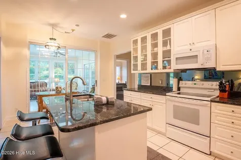 3326 St James Drive SE Southport NC 28461
