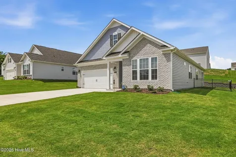 607 Pine Dune Lane Aberdeen NC 28315