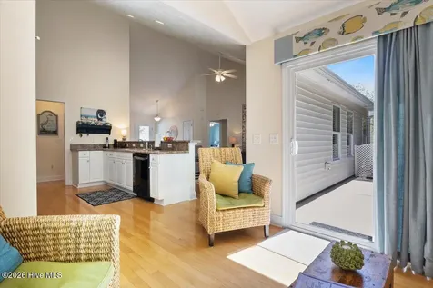520 Catamaran Drive Wilmington NC 28412