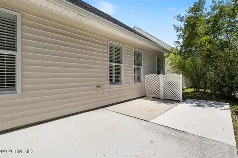 520 Catamaran Drive Wilmington NC 28412