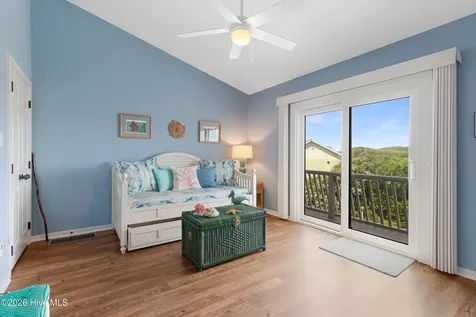 565 Salter Path Road Pine Knoll Shores NC 28512