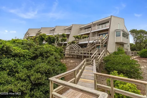 565 Salter Path Road Pine Knoll Shores NC 28512