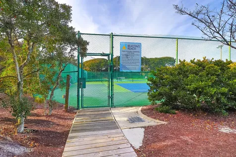 565 Salter Path Road Pine Knoll Shores NC 28512