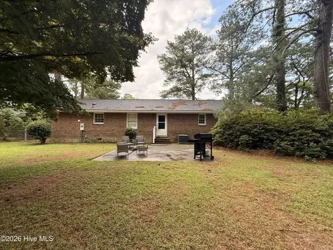 507 Birchwood Court Jacksonville NC 28546