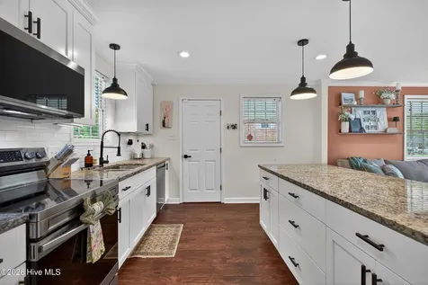 219 Regalwood Drive Jacksonville NC 28546
