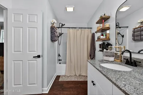 219 Regalwood Drive Jacksonville NC 28546