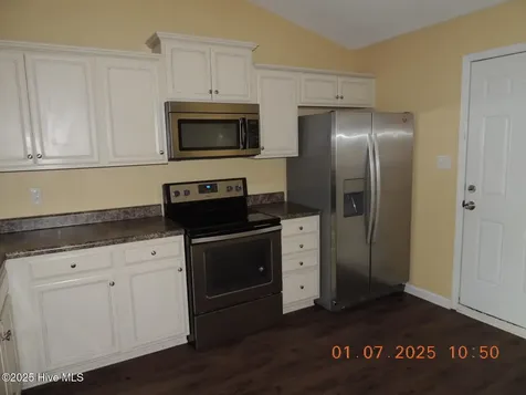 2439 Saddleridge Drive Midway Park NC 28544