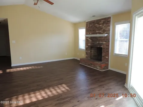 2439 Saddleridge Drive Midway Park NC 28544