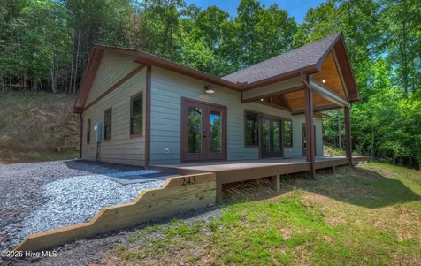 243 Butterball Boulevard Murphy NC 28906
