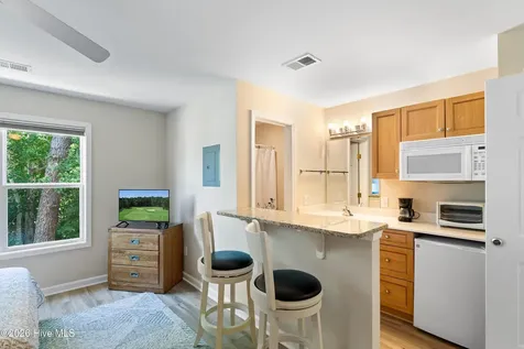 3350 Club Villas Drive Southport NC 28461