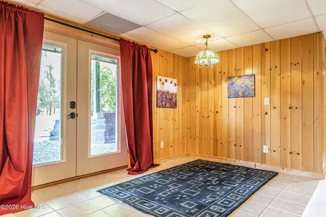 105 Lakewood Drive Aberdeen NC 28315