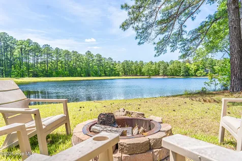 105 Lakewood Drive Aberdeen NC 28315