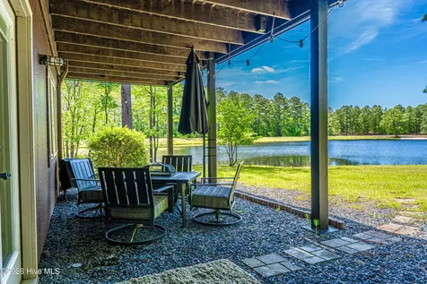 105 Lakewood Drive Aberdeen NC 28315