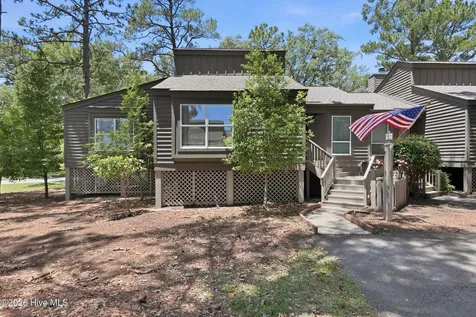 7601 Windward Drive New Bern NC 28560