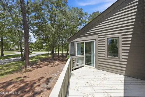 7601 Windward Drive New Bern NC 28560