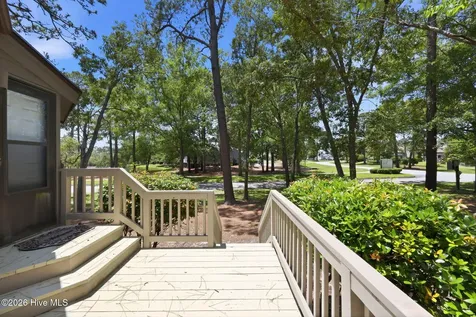7601 Windward Drive New Bern NC 28560