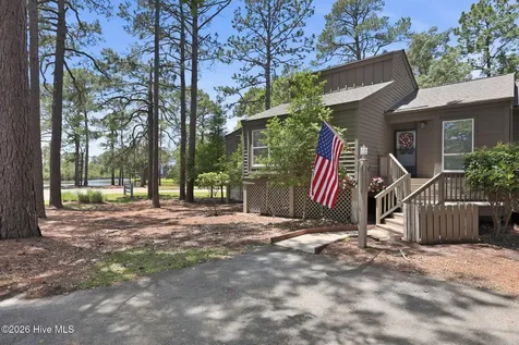 7601 Windward Drive New Bern NC 28560