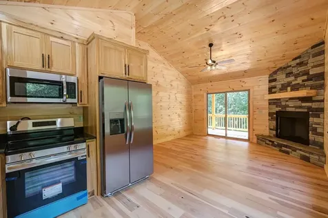 54 Hawthorne Lane Murphy NC 28906