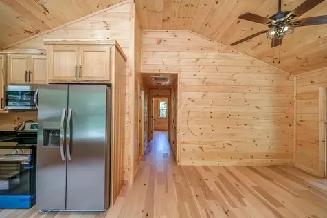 54 Hawthorne Lane Murphy NC 28906