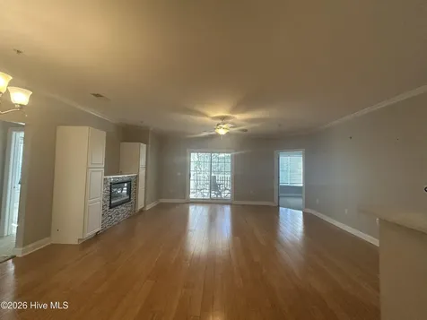 300 -325 Gateway Condos Drive Surf City NC 28445