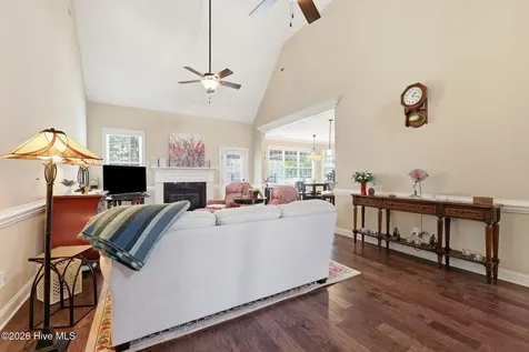 2822 Sunny Vale Drive Winterville NC 28590