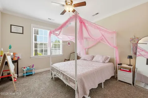 2822 Sunny Vale Drive Winterville NC 28590