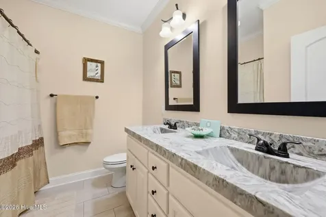 2822 Sunny Vale Drive Winterville NC 28590