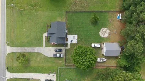 677 Davenport Farm Road Winterville NC 28590