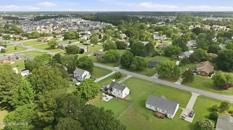 677 Davenport Farm Road Winterville NC 28590