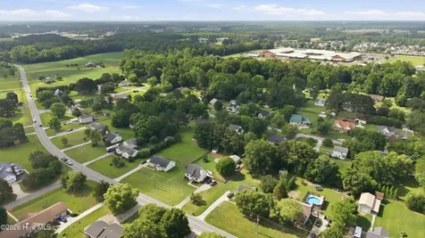 677 Davenport Farm Road Winterville NC 28590