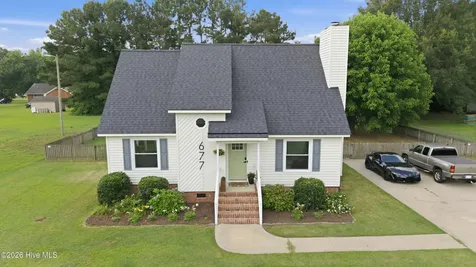 677 Davenport Farm Road Winterville NC 28590